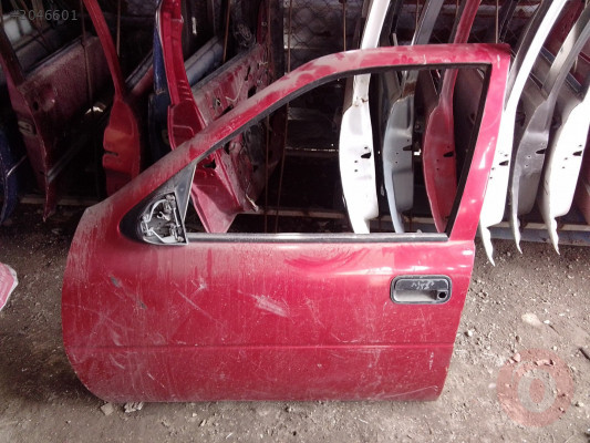 Opel Vectra sol ön kapı