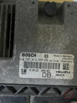 0281012694 55560810 OPEL ASTRA H 1.7 CDTI MOTOR BEYNI