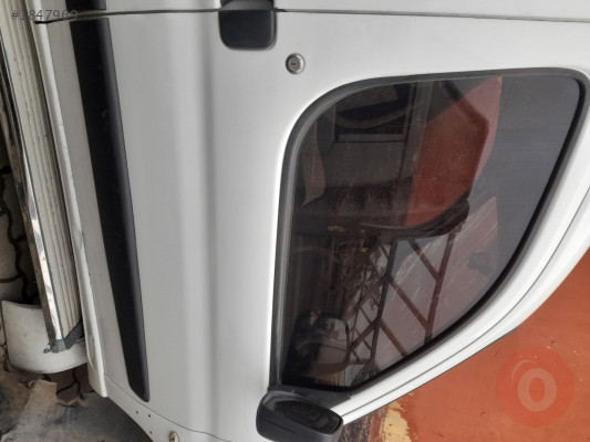 Pejo partner sağ ön kapı orjinal dolu hatasız orjinal