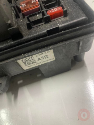 OPEL İNSİGNİA SİGORTA KUTUSU 22933570 A3R