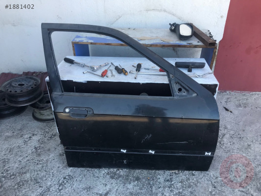 E36 BMW Sağ ön Kapı Hatasız Orijinal Çıkma