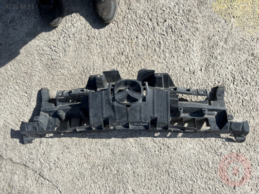 MAZDA 3 ÖN PANJUR İÇ BARİYERİ ORJİNAL