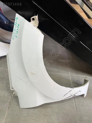 Çıkma Ford Fiesta 2009-2012 Sağ Ön Çamurluk