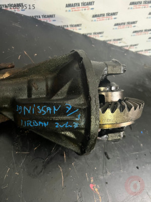 Nissan urvan arka defransiyel