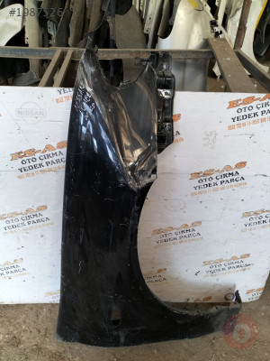 Nissan Almera çıkma sağ ön çamurluk 2000-2003