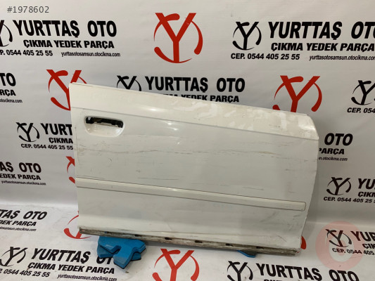 AUDİ A3 ÇIKMA ORJİNAL SAĞ ÖN KAPI