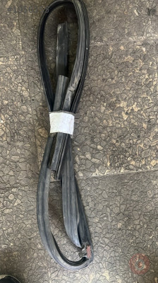 2000 2007 FORD FİESTA SAĞ ARKA CAM FİTİLİ
