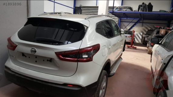 QASHQAİ J11 ARKA PANEL VE TÜM PARÇALARI MİL OTOMOTİV