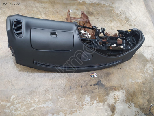 Mazda Lantis Göğüslük (Torpido) 96-98 ÇIKMA