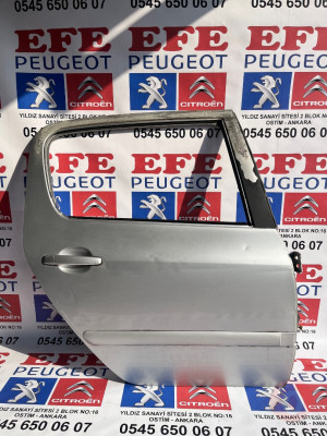 Peugeot 307 çıkma orijinal sağ arka kapı ✅