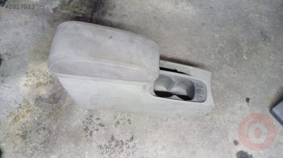 Chery Alia orta konsol çıkma