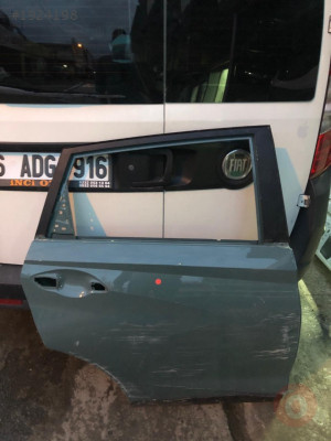 HYUNDAİ BAYON SAĞ ARKA KAPI ORJİNAL EYUPCAN OTO'DA