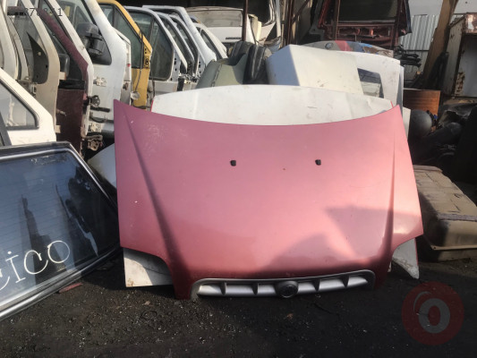 Fiat Doblo ön kaput