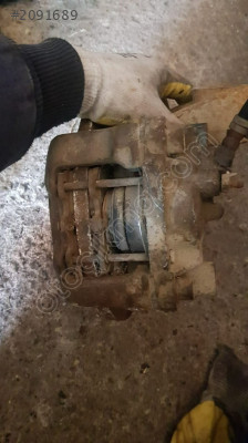 Citroen C15 sağ ön kaliper çıkma