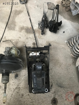 Volvo 850 çıkma otomatik vites kulesi