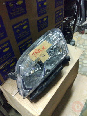 CHEVROLET TRAX ORJİNAL ÇIKMA SOL ÖN FAR
