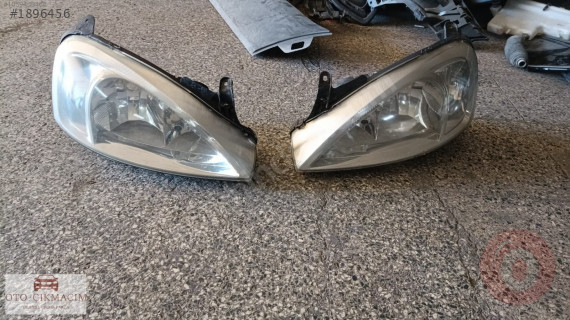 OPEL CORSA C SAĞ FAR ÇIKMA