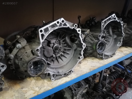 Volkswagen Bora 1.6 Akl Benzinli Çıkma Şanzıman Komple
