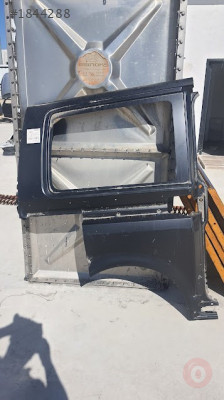 WV TRANSPORTER T5 T6  SAĞ ARKA CAMURLUK SEFALILAR OTO  CIKMA