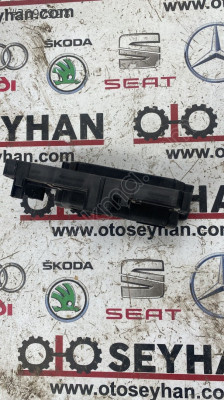 5Q0937503F vw golf 8 park sensörü beyni tutucu yuva