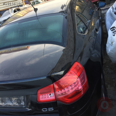 CITROEN C5 2013 MODEL SAĞ ARKA KAPI DOLU