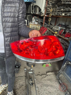 Fiat Linea arka stop lambası çıkma