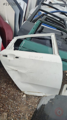 HONDA CİVİC FB7 SAĞ ARKA KAPI OTO MEHMET GÜVENCESİYLE
