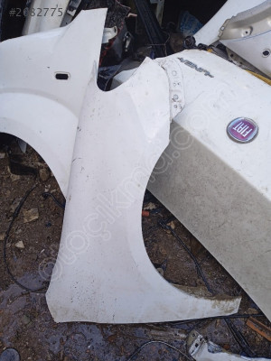 Volkswagen Golf sağ ön çamurluk