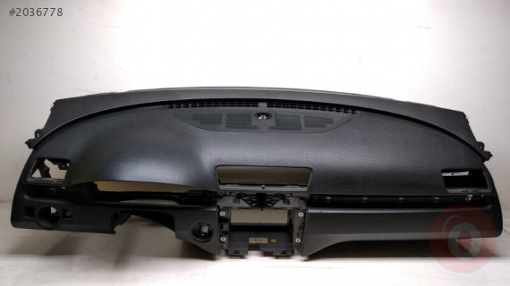 Vw Passat B7 Ön Torpido Göğüs Logosuz Sıfır 3C1857004LTKV