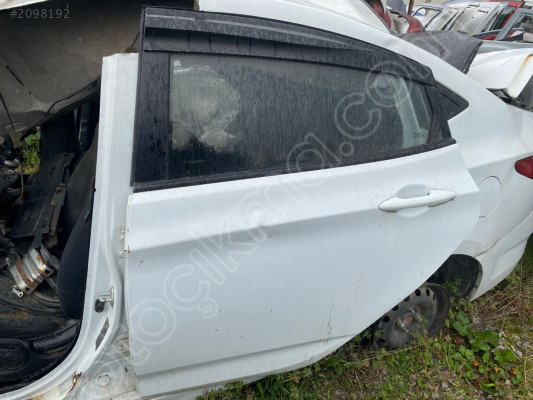 HYUNDAİ ACCENT BLUE SOL ARKA KAPI