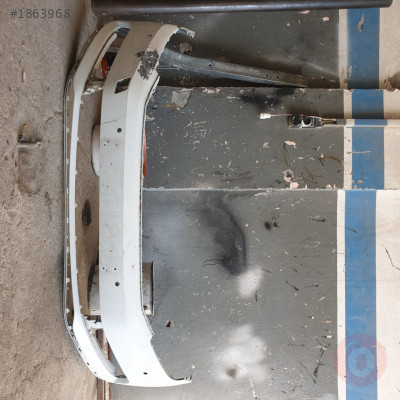 Passat B8 ön tampon çıkma parça orjinal temiz