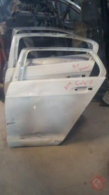 VOLKSWAGEN GOLF7 ORJINAL ÇIKMA SOL ARKA KAPI