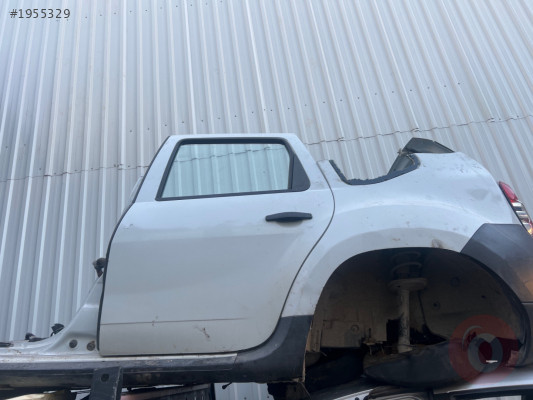 Dacia Duster Çıkma Sol Arka Kapı