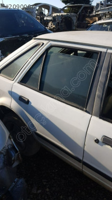 Ford escort (89-92) sağ arka kapı çıkma