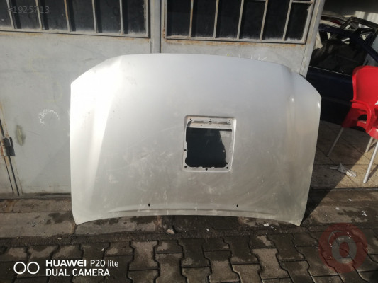 Toyota Hilux ön kaput çıkma orijinal hatasız