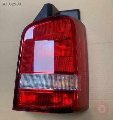VW TRANSPORTER 10-15 SAĞ ARKA STOP LAMBASI 7E5945096E