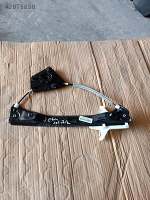 Volkswagen Jetta sol arka cam kirikosu