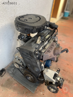 Renault 19 1.4 Enjeksiyonlu Çıkma Motor