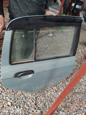 hyundai getz sağ arka kapı