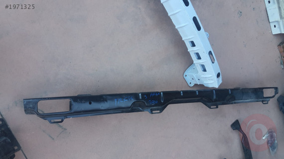 RENAULT TRAFİC 3 ARKA TAMPON DEMİRİ SIFIR YENİ ORJİNAL