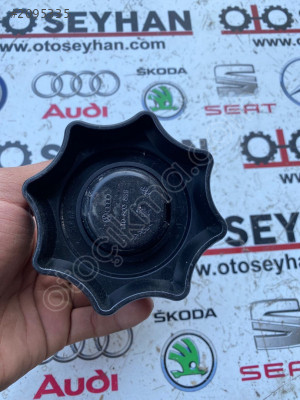 1T0803899 volkswagen golf 8 bagaj stepne sabitleyici