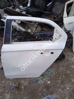 Citroen c-elysee sol arka kapi