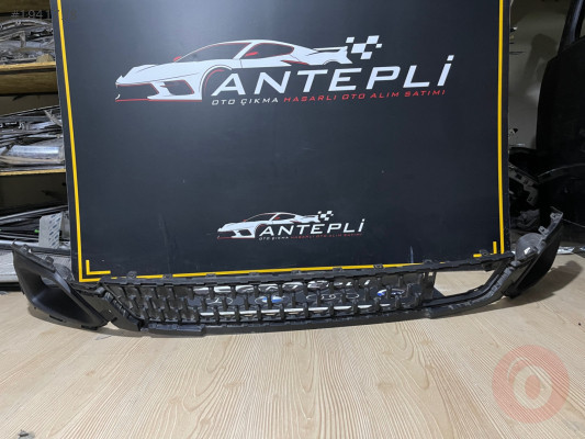 FİAT EGEA CROSS ÖN ORTA IZGARA ÇIKMA