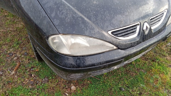 2001 renault megane 1 çıkma sağ ön far