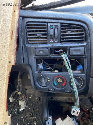 NİSSAN PRİMERA KALORİFER KUMANDA PANELİ 1998 MODEL