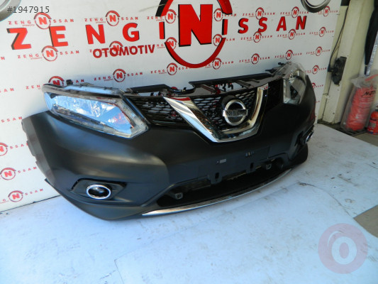 Nissan X-Trail T32 2014-2017 Sağ Ön Far Sıfır Çıkma Parça