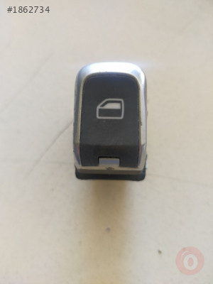 AUDİ A3 TEKLİ CAM DÜĞMESİ 8V0959855A