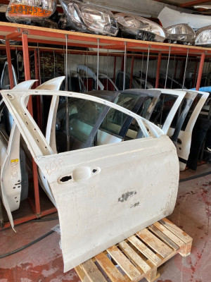 FIAT EGEA ORİJİNAL ÇIKMA SAĞ ÖN KAPI GÜL OTOMOTİV