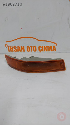 Corolla a101 sağ tampon sinyali orijinal