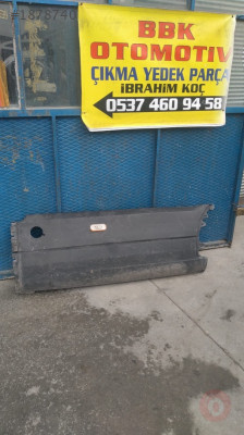 Ford transit çıkma sağ arka yan plastiği